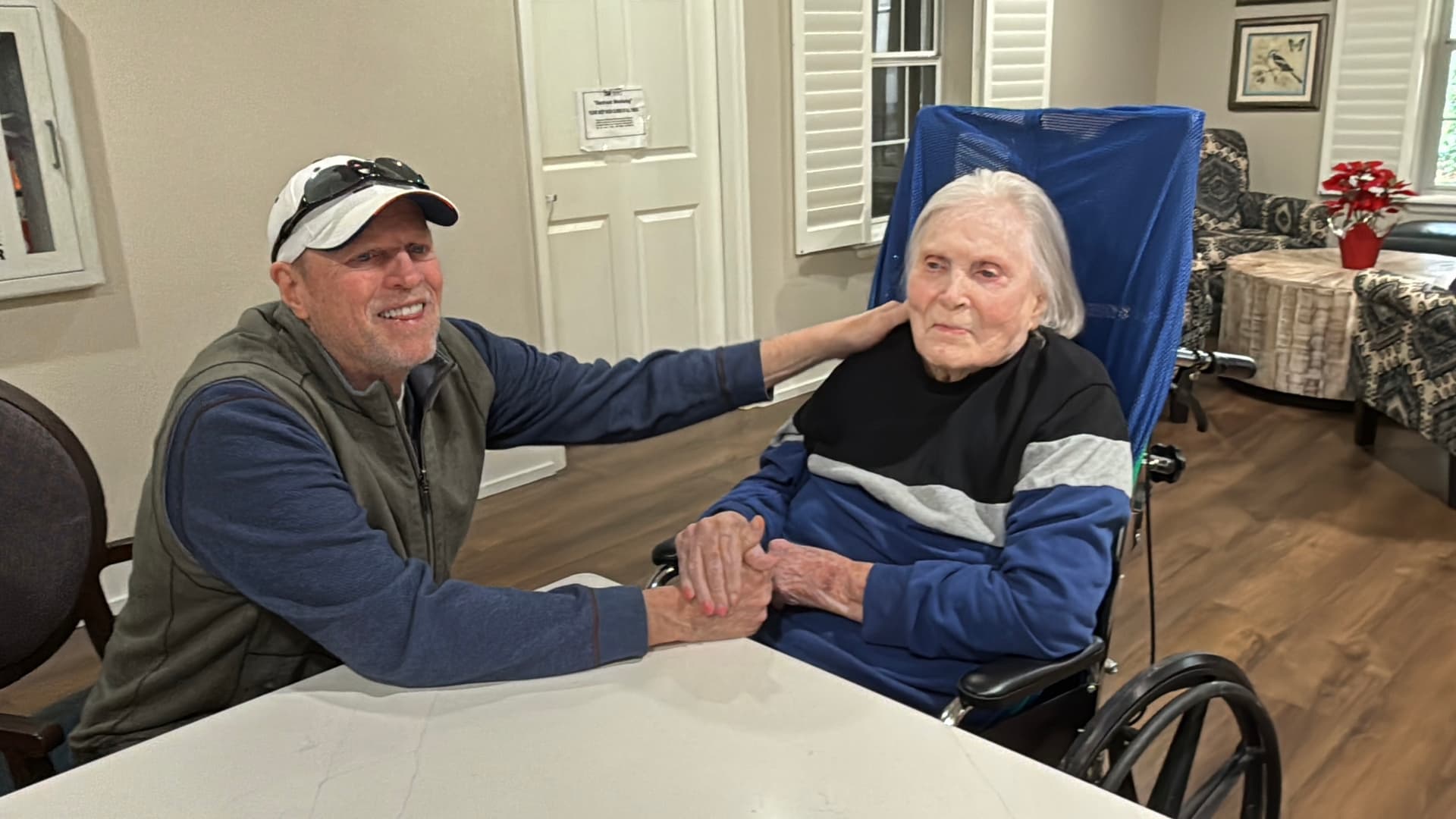Photo of Scott with his mother